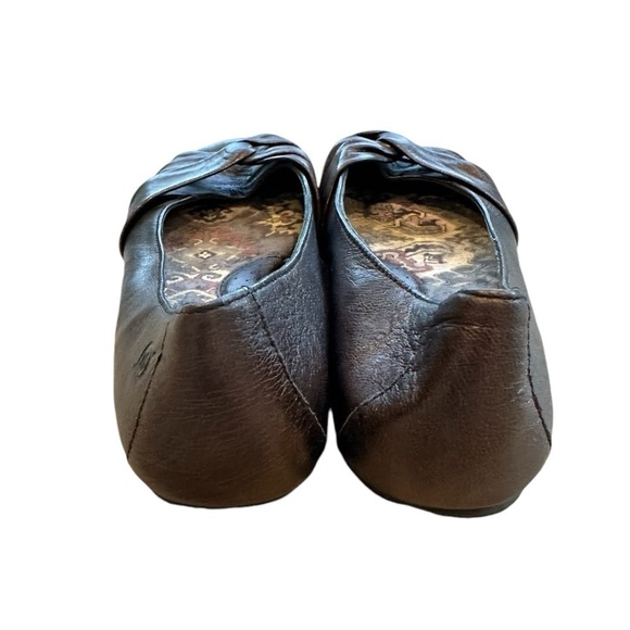 Born Lily Bronze Metallic Cross Soft Leather Ballet Flat Loafers - Size 9 - Picture 4 of 6